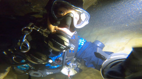 Cave diving in Marchepied cave in France