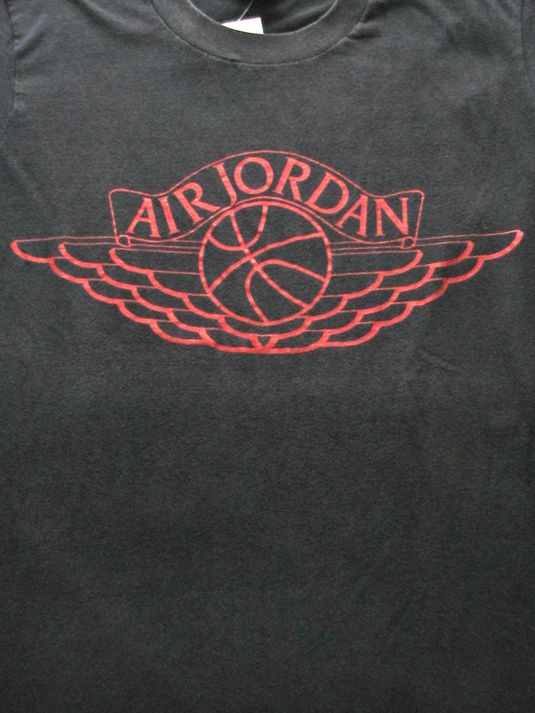 vintage air jordan shirt