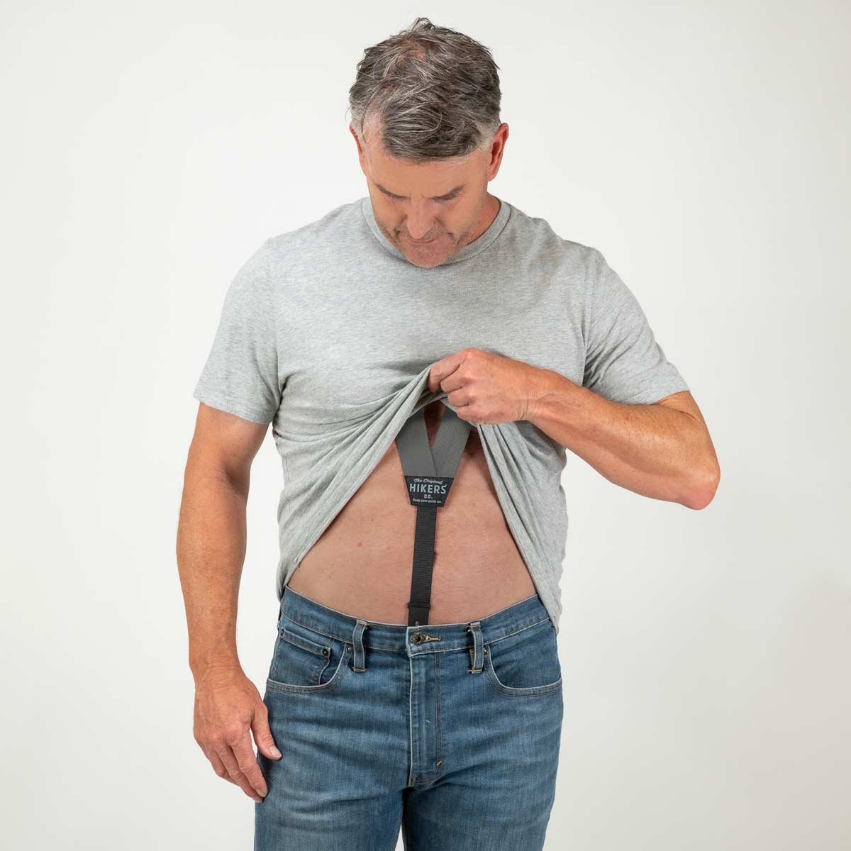 Keep your pants from falling down without a belt - The Gadgeteer