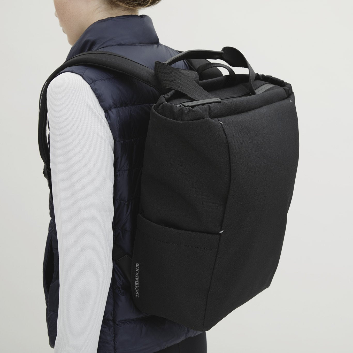 lightweight tote backpack