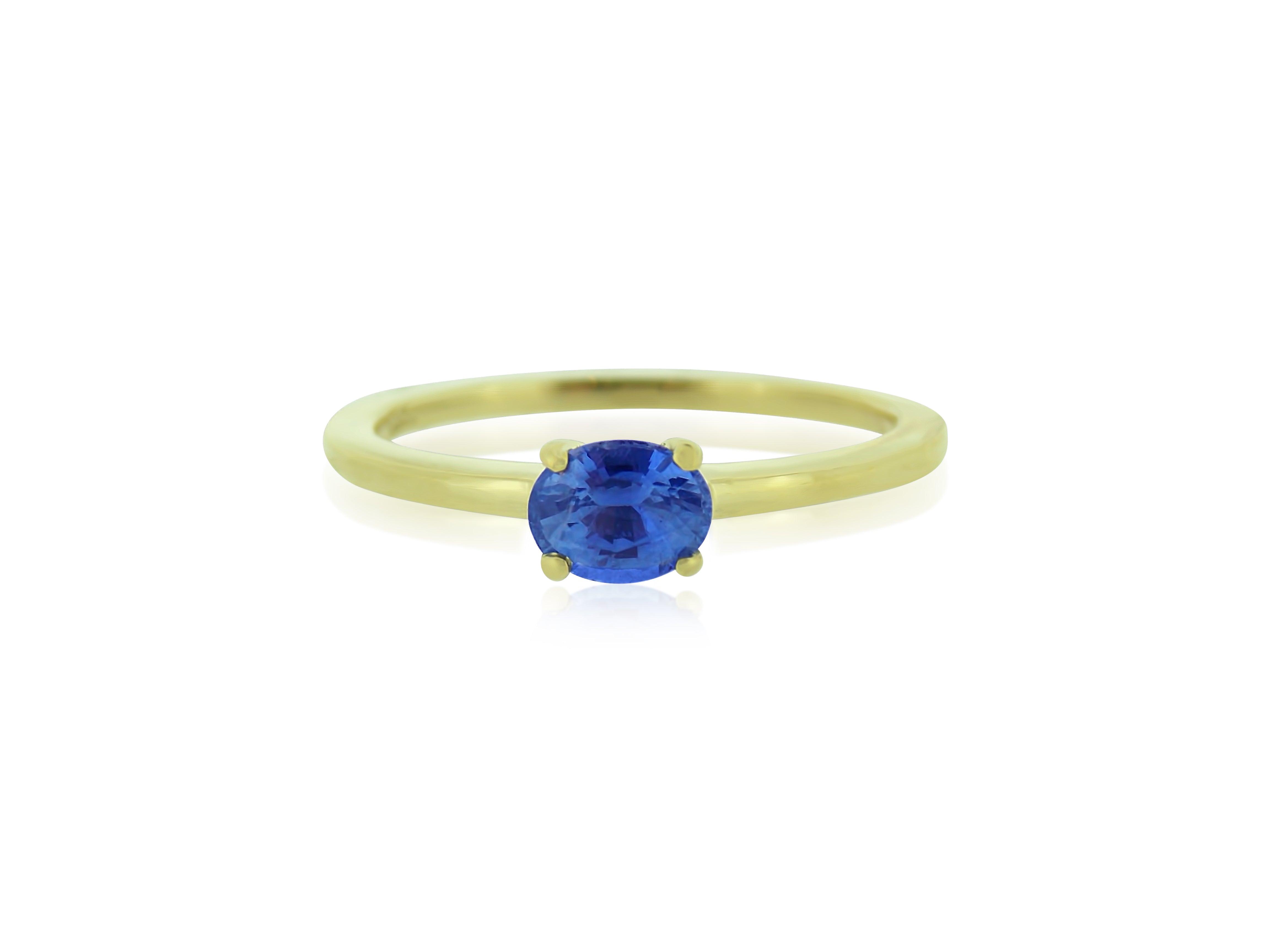 Blue Sapphire Oval Solitaire Ring