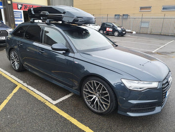 A Thule Vector Roof Box fitted to an Audi A6