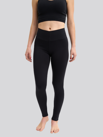 black athletic legging