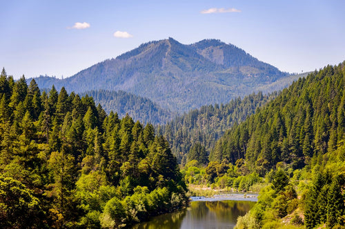 klamath national forest in oregon.jpg__PID:59ed46c7-62c4-4fc1-8890-8675b4d45de1