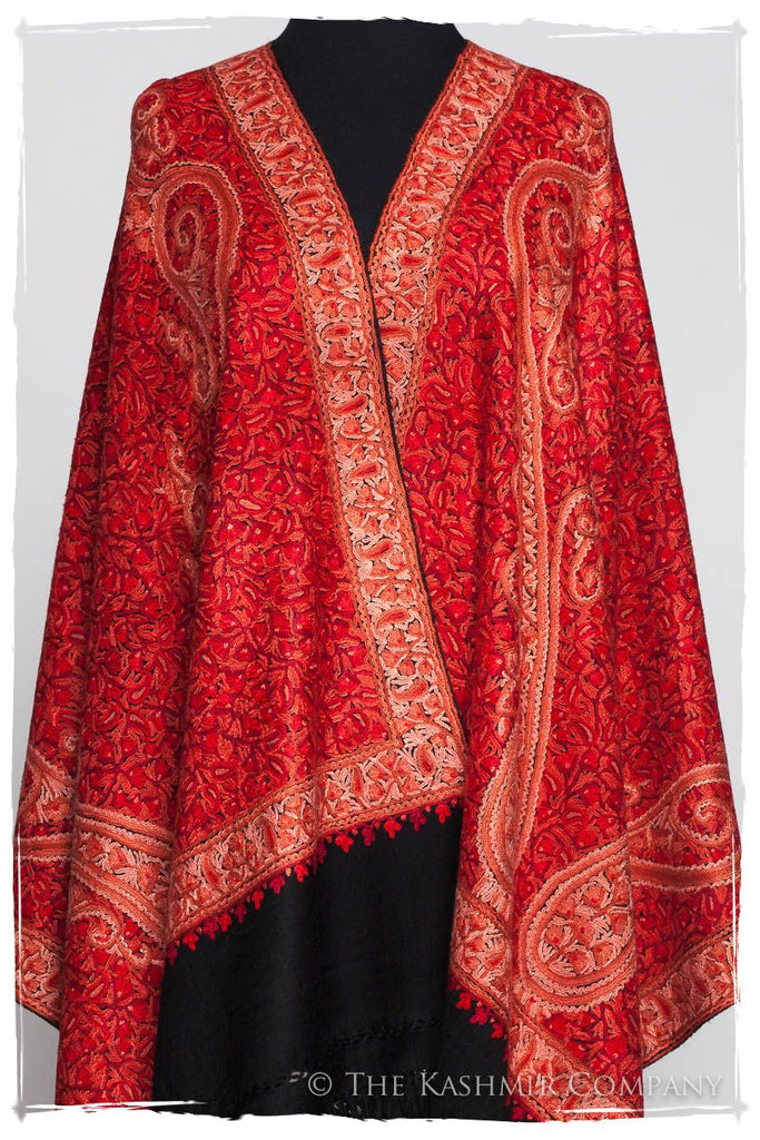 Scarlet Trésor de la Flamme Paisley Antiquaires Shawl — Seasons by The ...