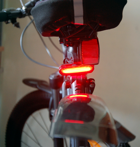 Voorbeeld klant foto safeluxe usb oplaadbaar achterlicht fietslicht
