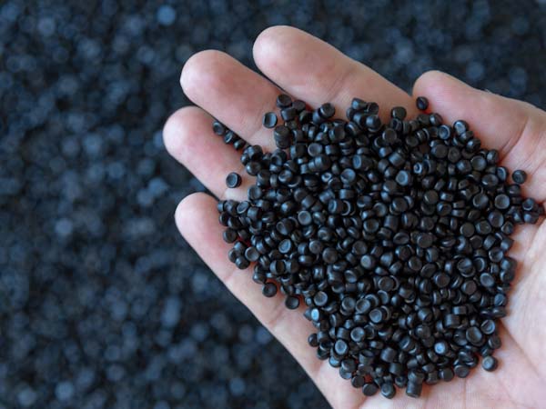 High density Polyethylene pellets