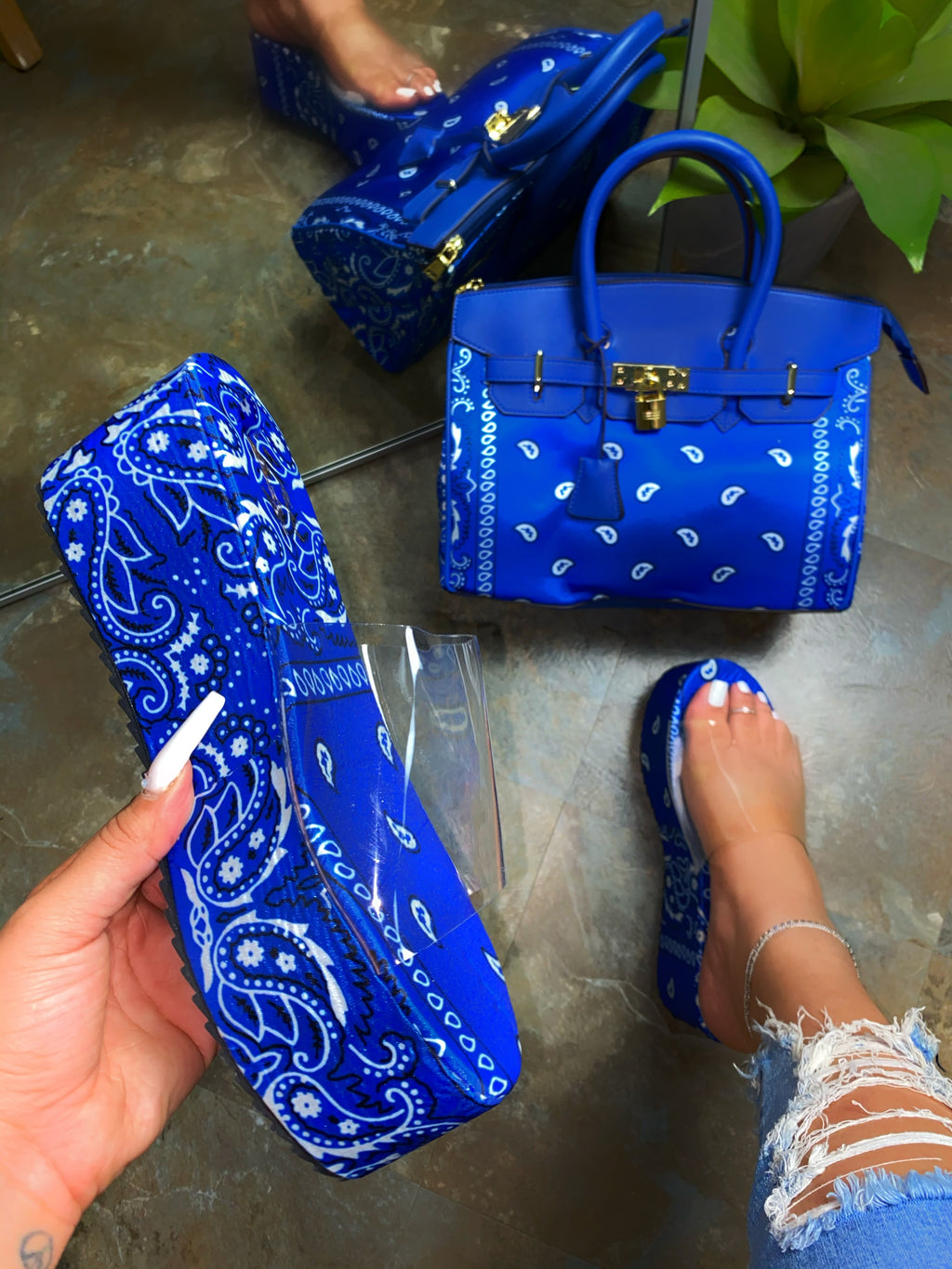 blue bandana slippers