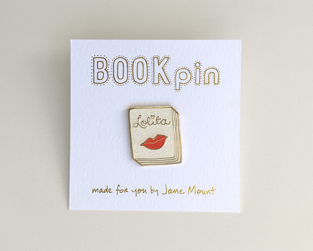 Book Pin: Lolita – Ideal Bookshelf