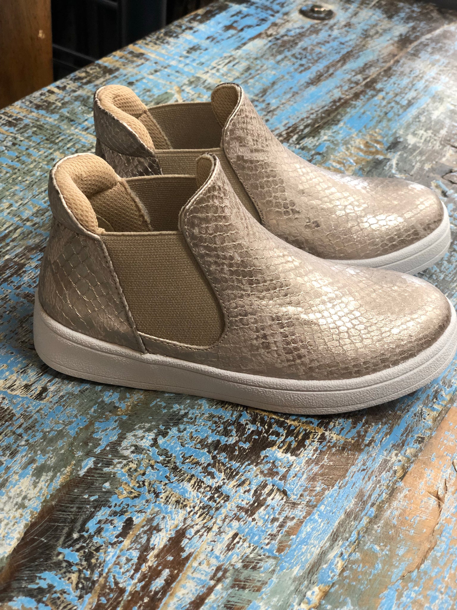 Lil Harlan Snake Sneakers – Rustic Soul1