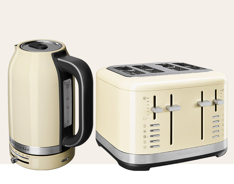 1.7L Variable Temperature Electric Kettle KEK1701 + 4 Slice Toaster KMT4109