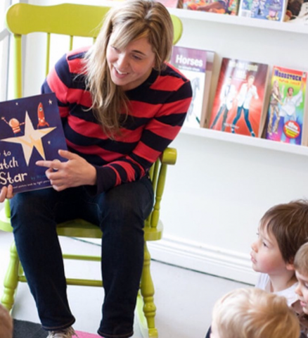 Erin reads to kids