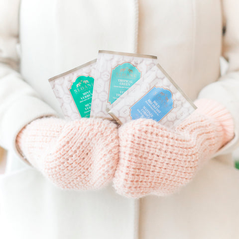 sachet envelopes in mittens