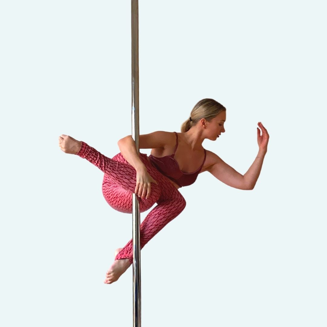 Anastasia Skukhtorova, Pole dancer