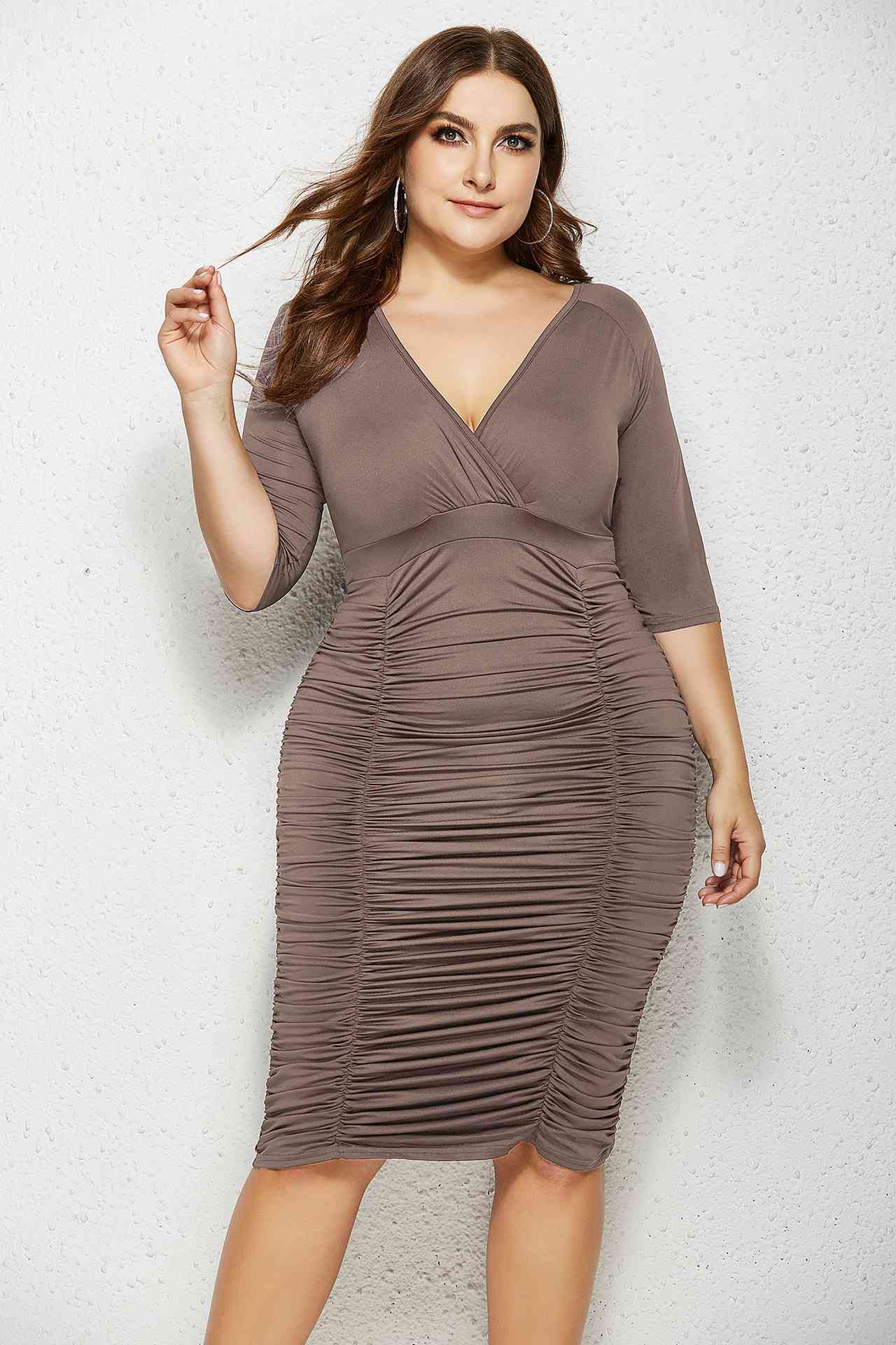 Plus Plunge Ruched Bodycon Dress