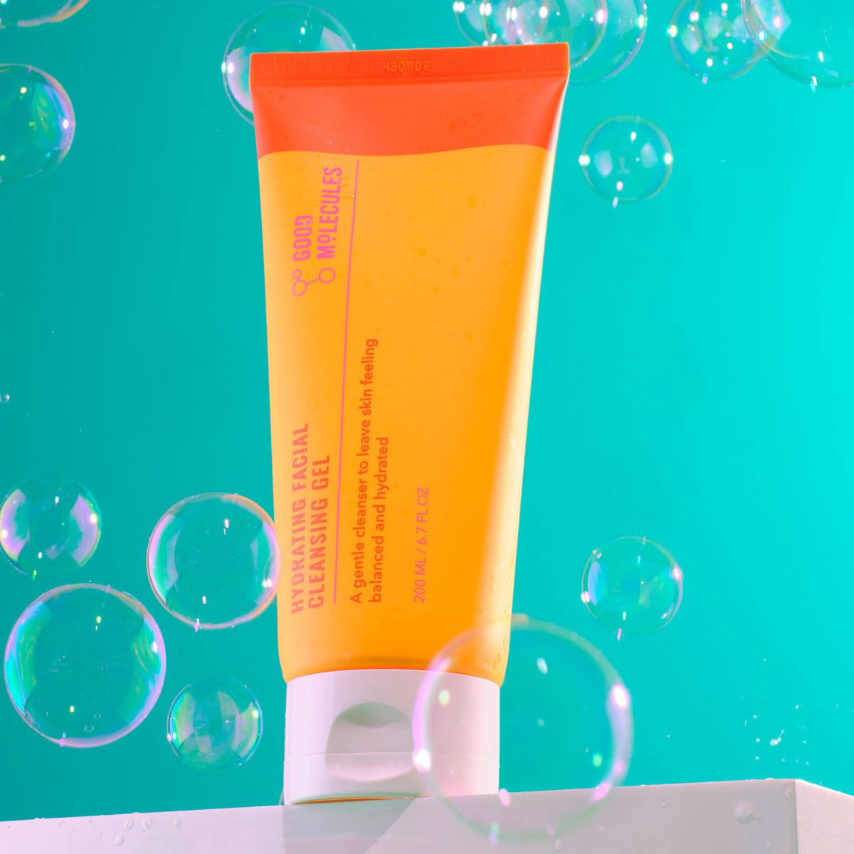 Hydrating Facial Cleansing Gel