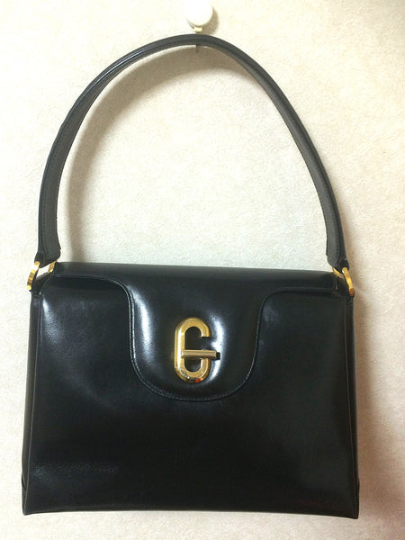 Vintage Gucci black leather classic design handbag purse with G hardwa – eNdApPi ***where you ...