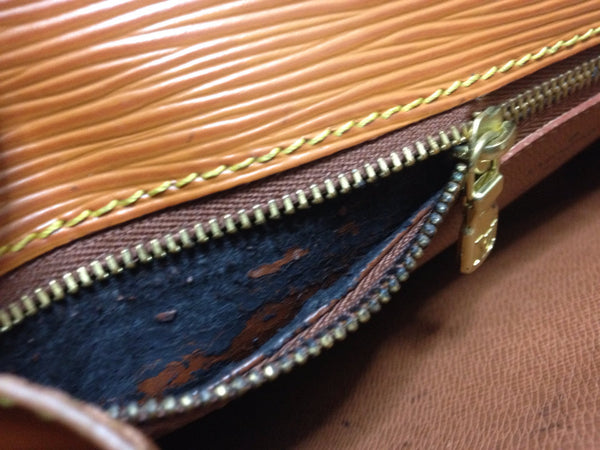 90&#39;s Vintage Louis Vuitton epi brown clutch purse. LV epi pouch for un – eNdApPi ***where you ...