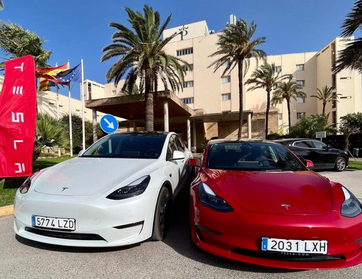 Stevig Jood gevaarlijk Tesla Aims to Expand Reach in Spain by Offering Model 3 & Y Test Drive