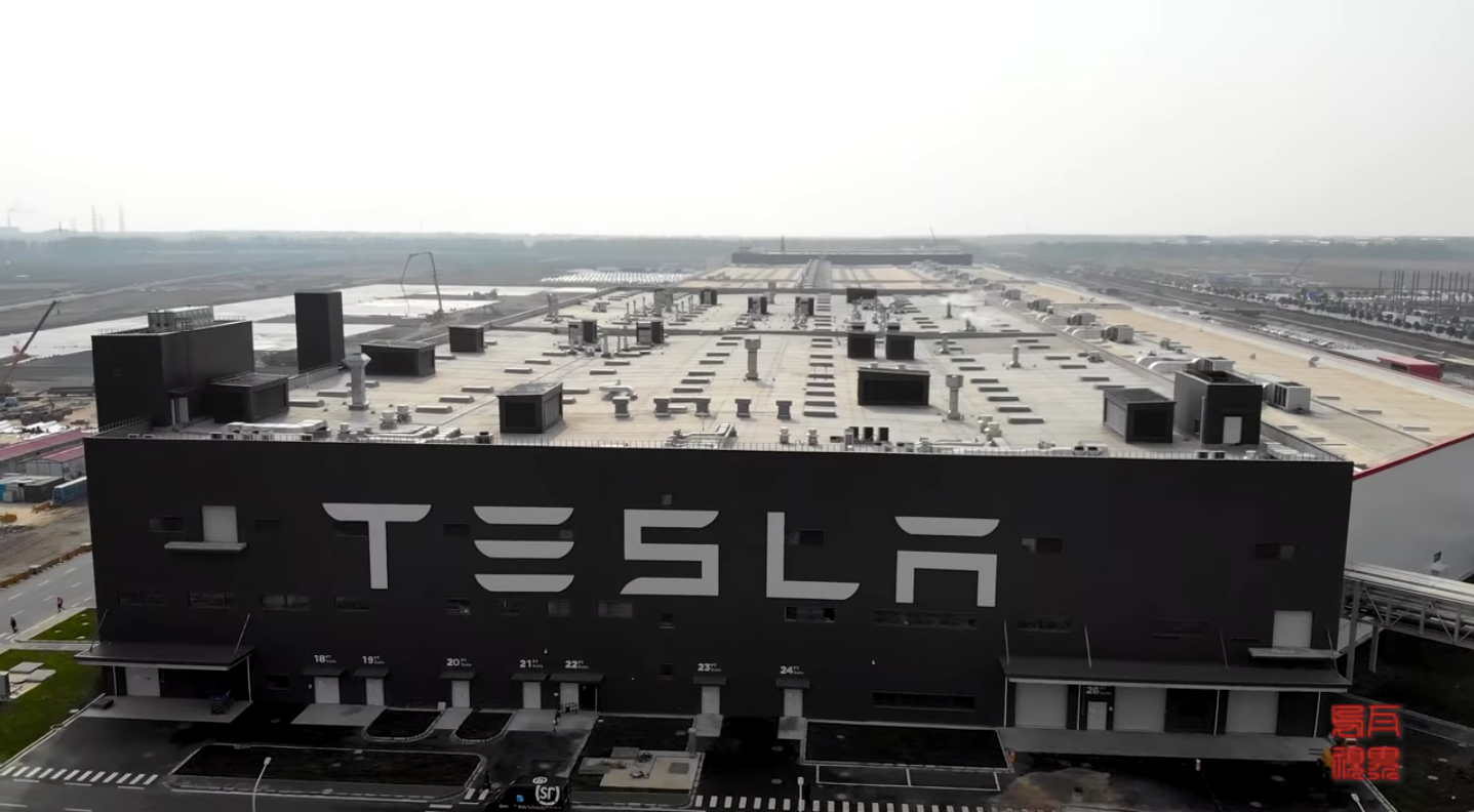 Tesla-Gigafactory 3-Phase-1