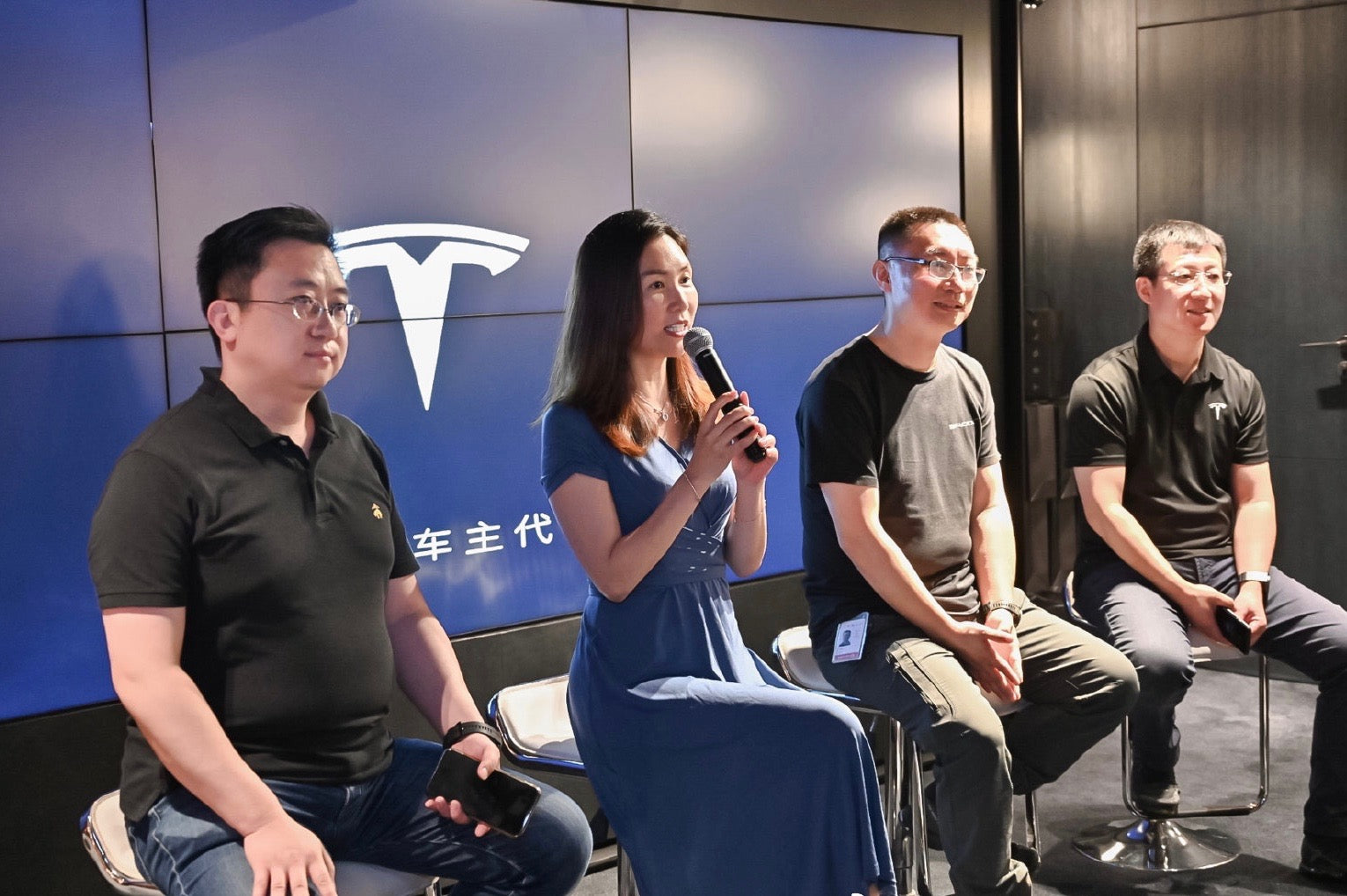 Tesla China Executives Visit Owners Clubs In Many Cities To Gain Insig