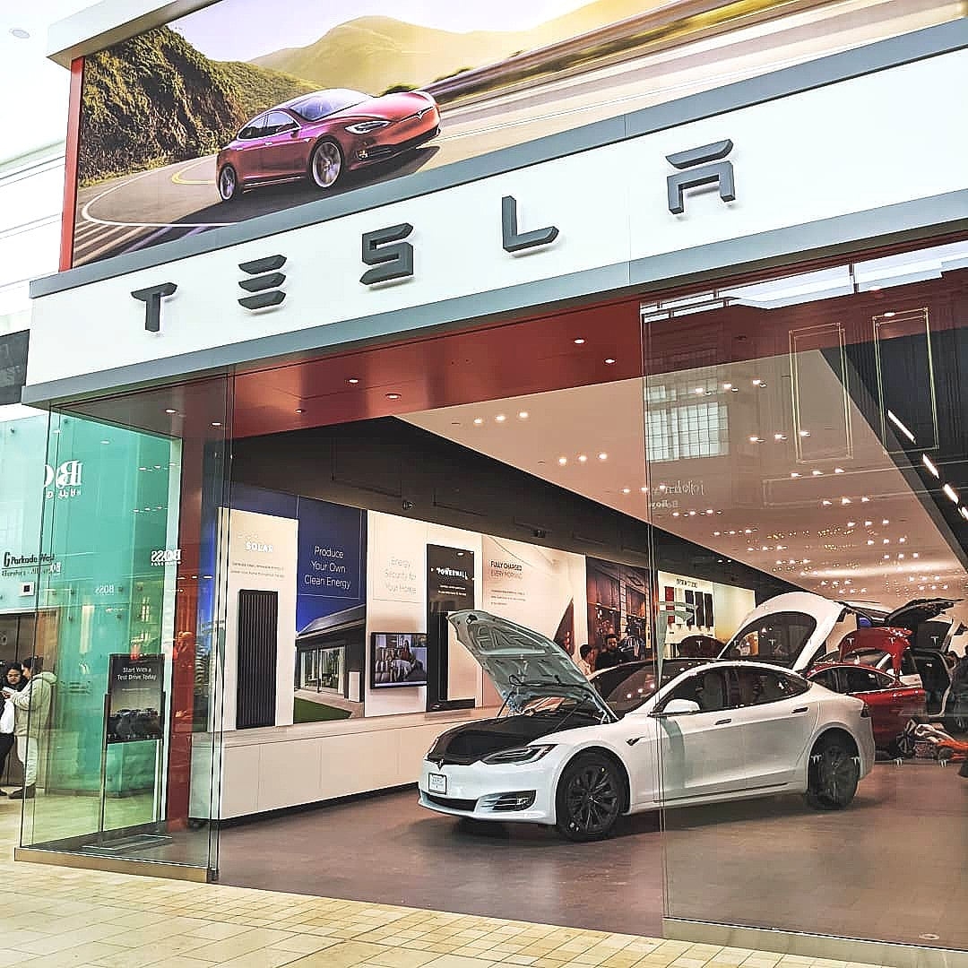 Tesla-sales-ARK-Invest-ICE-Fahrzeuge