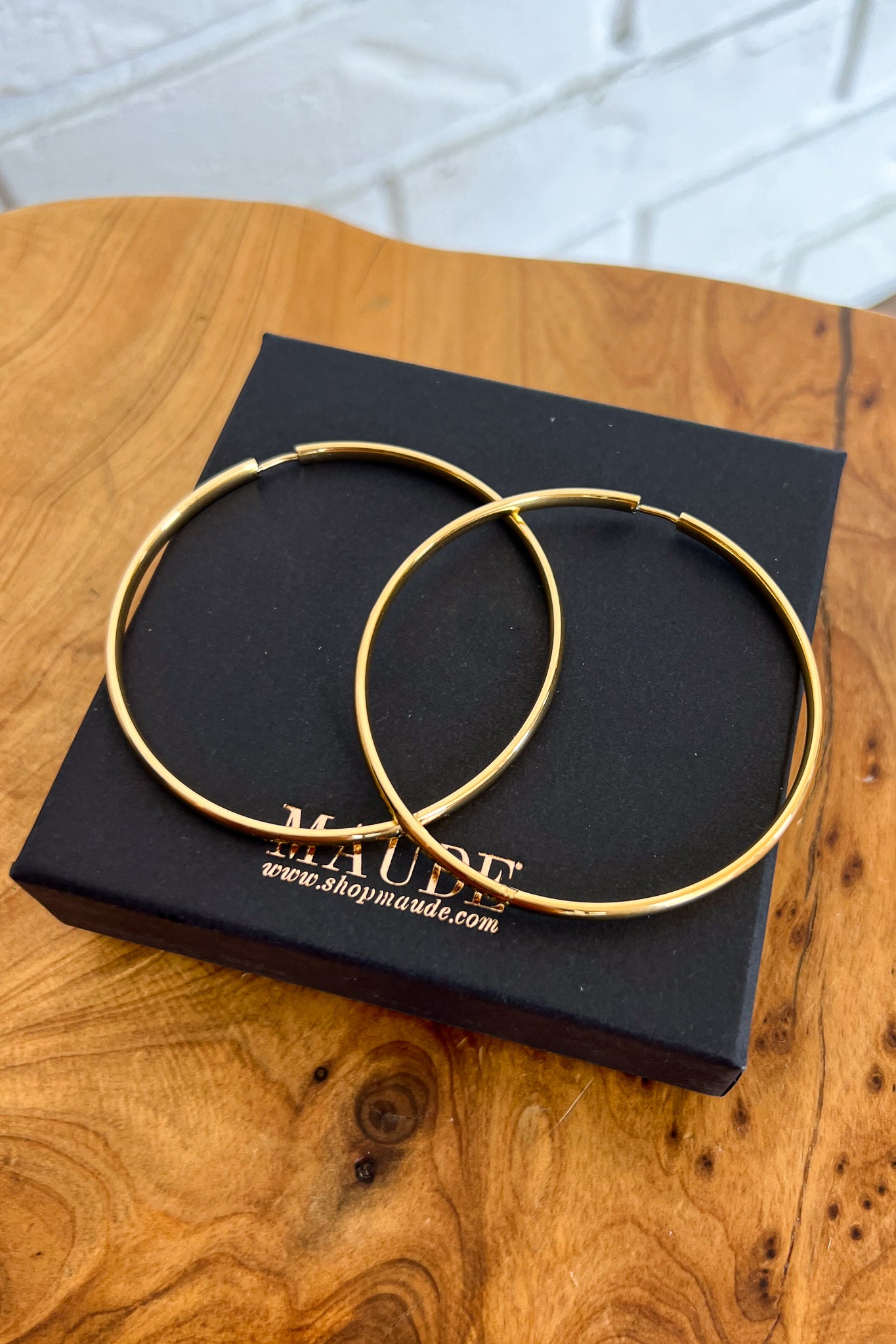 18K Large Gold Hoop Earrings