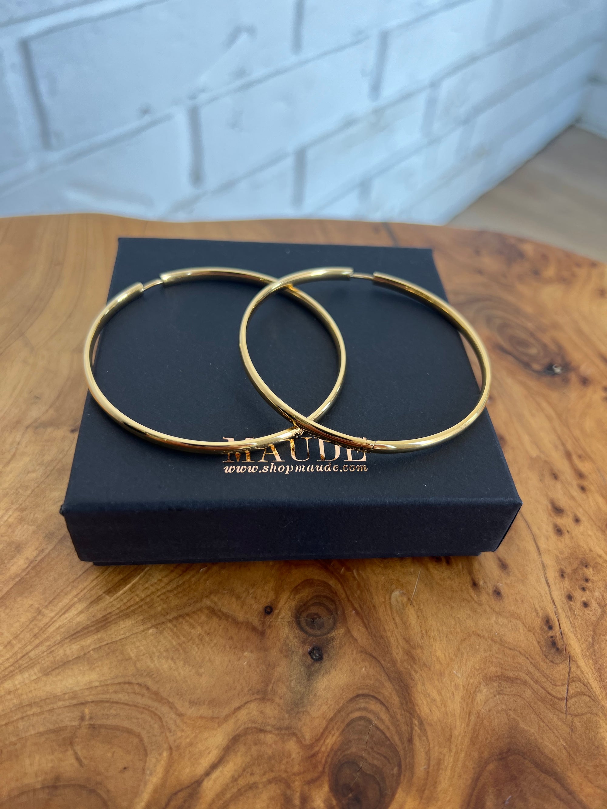 18K Large Gold Hoop Earrings