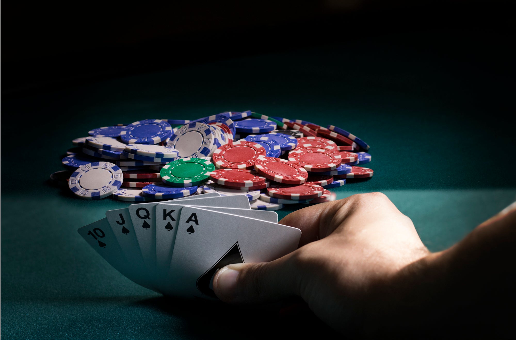 Online poker players, here's how to protect yourself