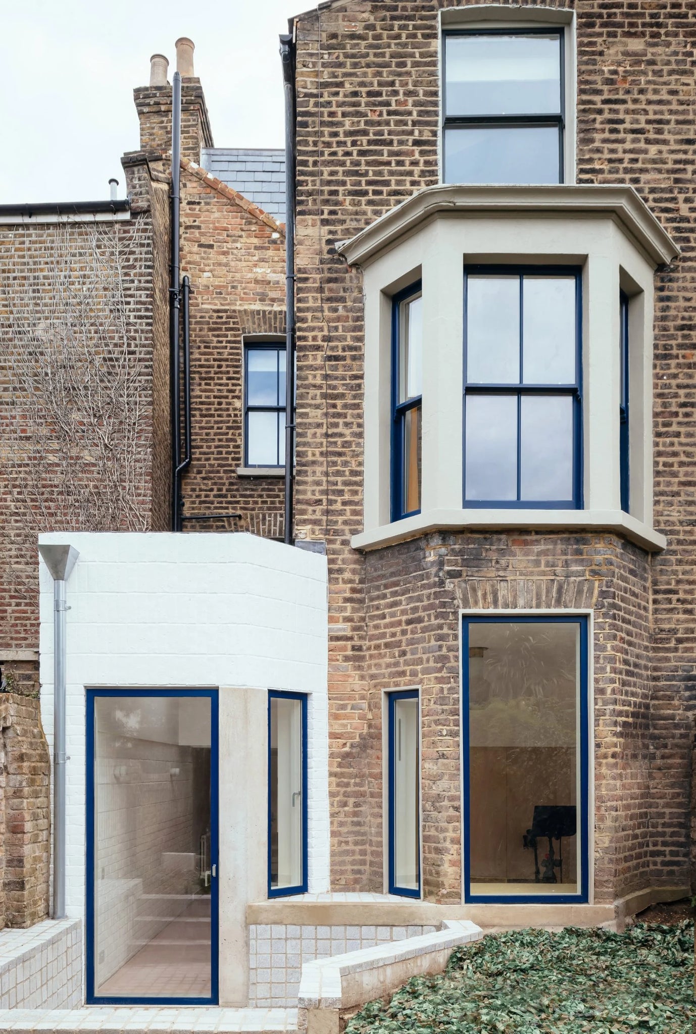 LONDON VICTORIAN TERRACE HOUSE RENOVATION | LIGHT SWITCH