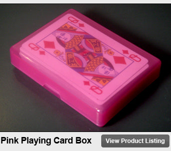 Aufbewahrungsbox für Spielkarten aus rosafarbenem Kunststoff
