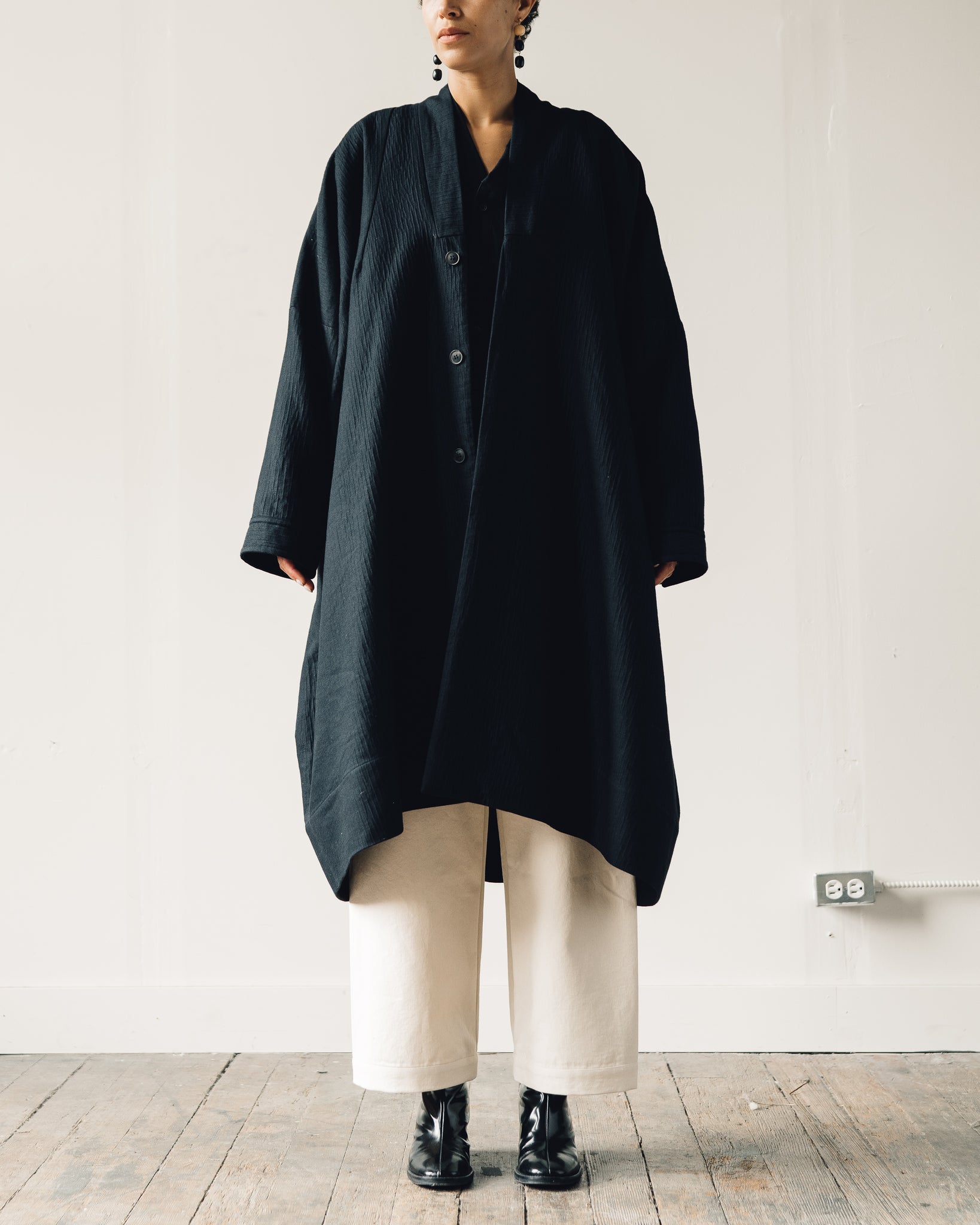 Jan-Jan Van Essche Coat #20, Black Padded Cotton/Wool | Glasswing