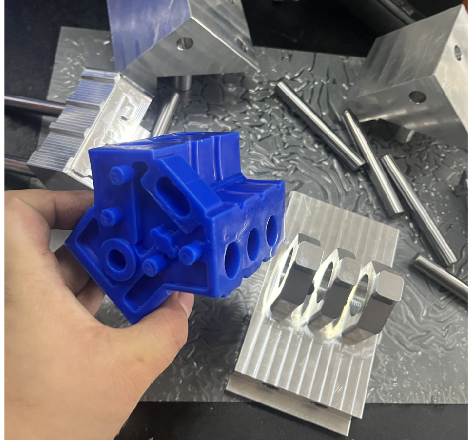 Cylinderblock Process: Lost-wax casting, CNC precision machining.