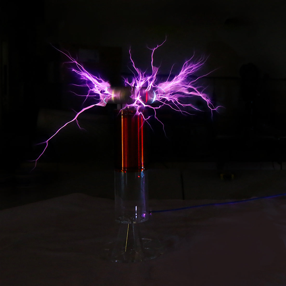 Bobina di Tesla, Spark Gap Bobina di Tesla Generatore di fulmini  Artificiali Touchable High Efficiency Science Project SGTC Tesla Coil Magic  Prop : : Auto e Moto