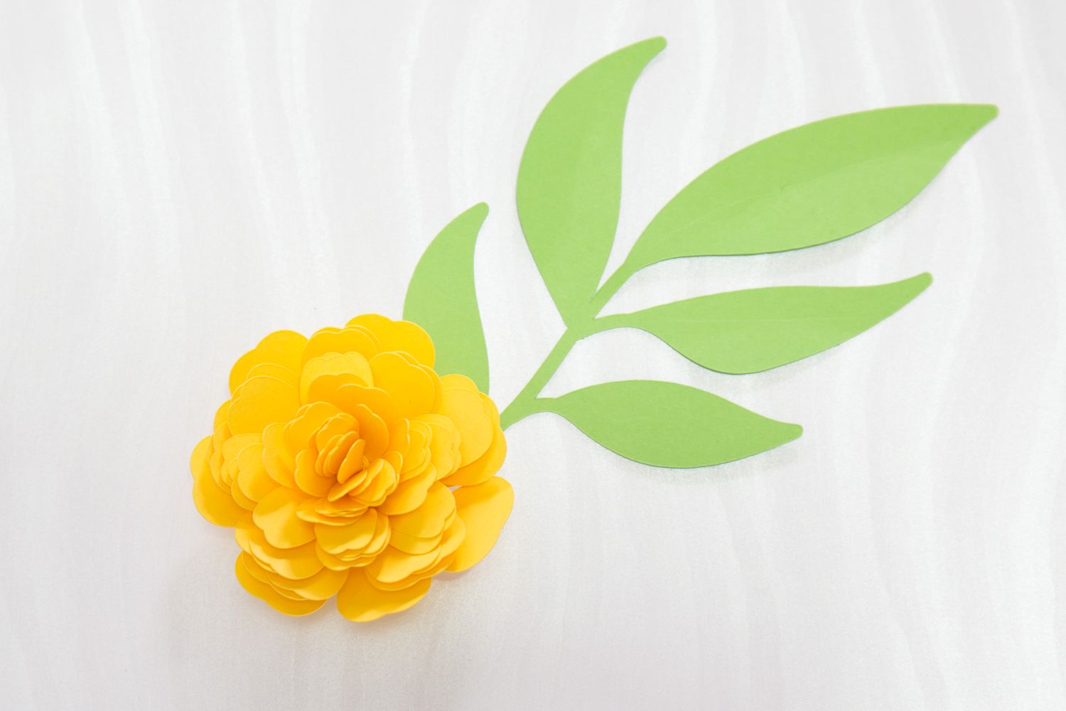 Free SVG Rolled Paper Sunflower Svg 7109+ Best Quality File