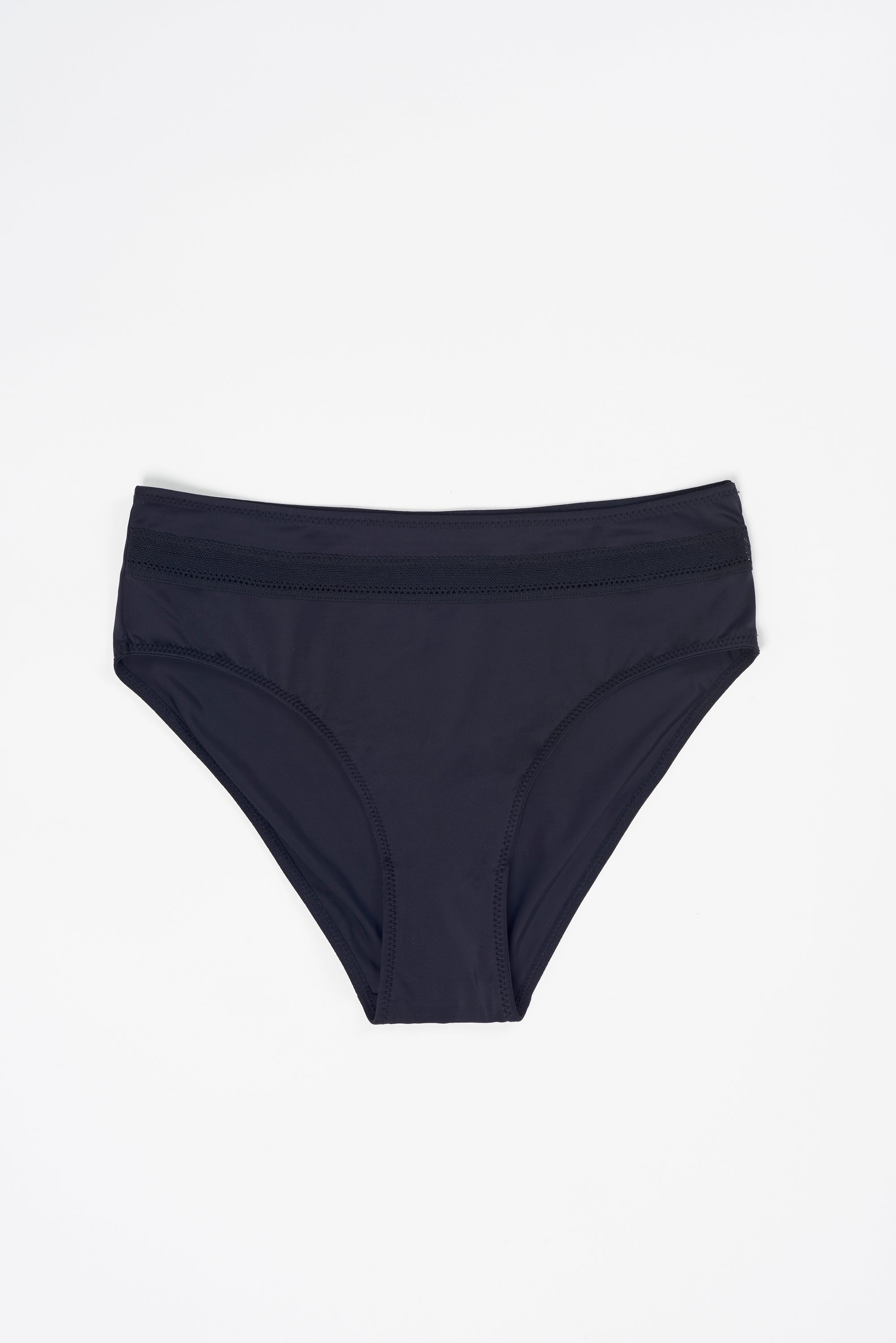 Nano Brief | Black