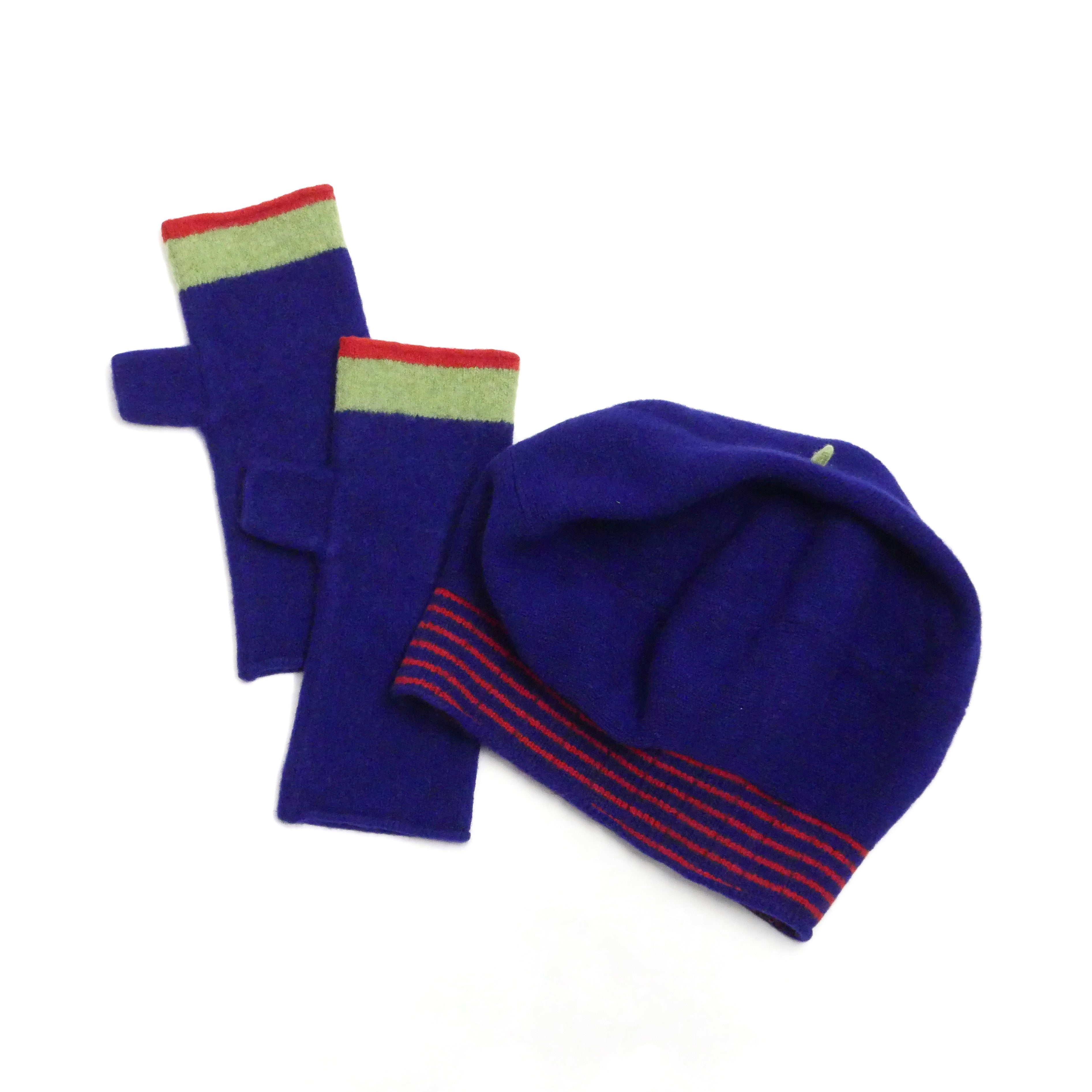 Dangast Fingerless Glove and Beret