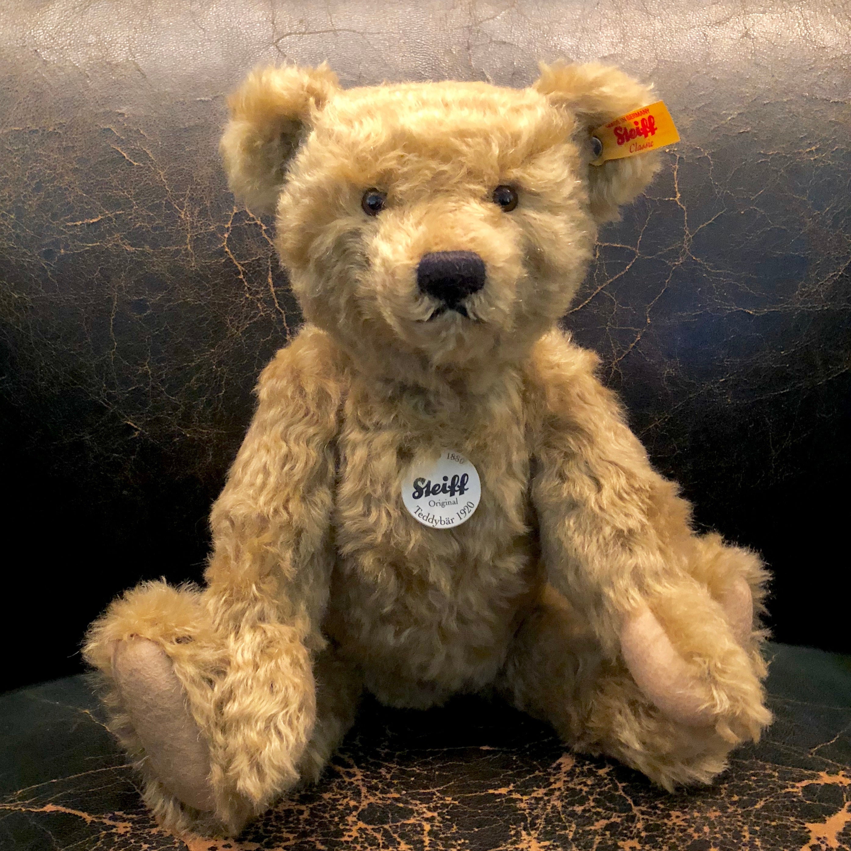 Steiff Classic Teddy Bear