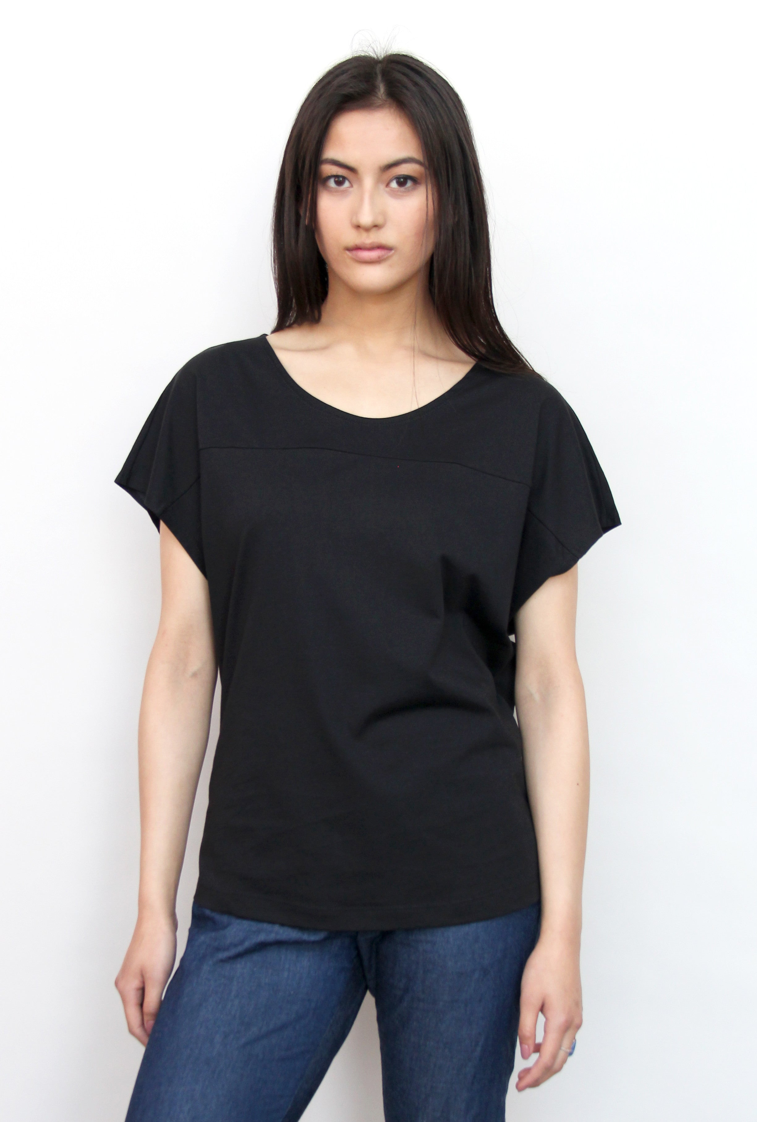 womens organic cotton yoke tee black – Wildlife Works