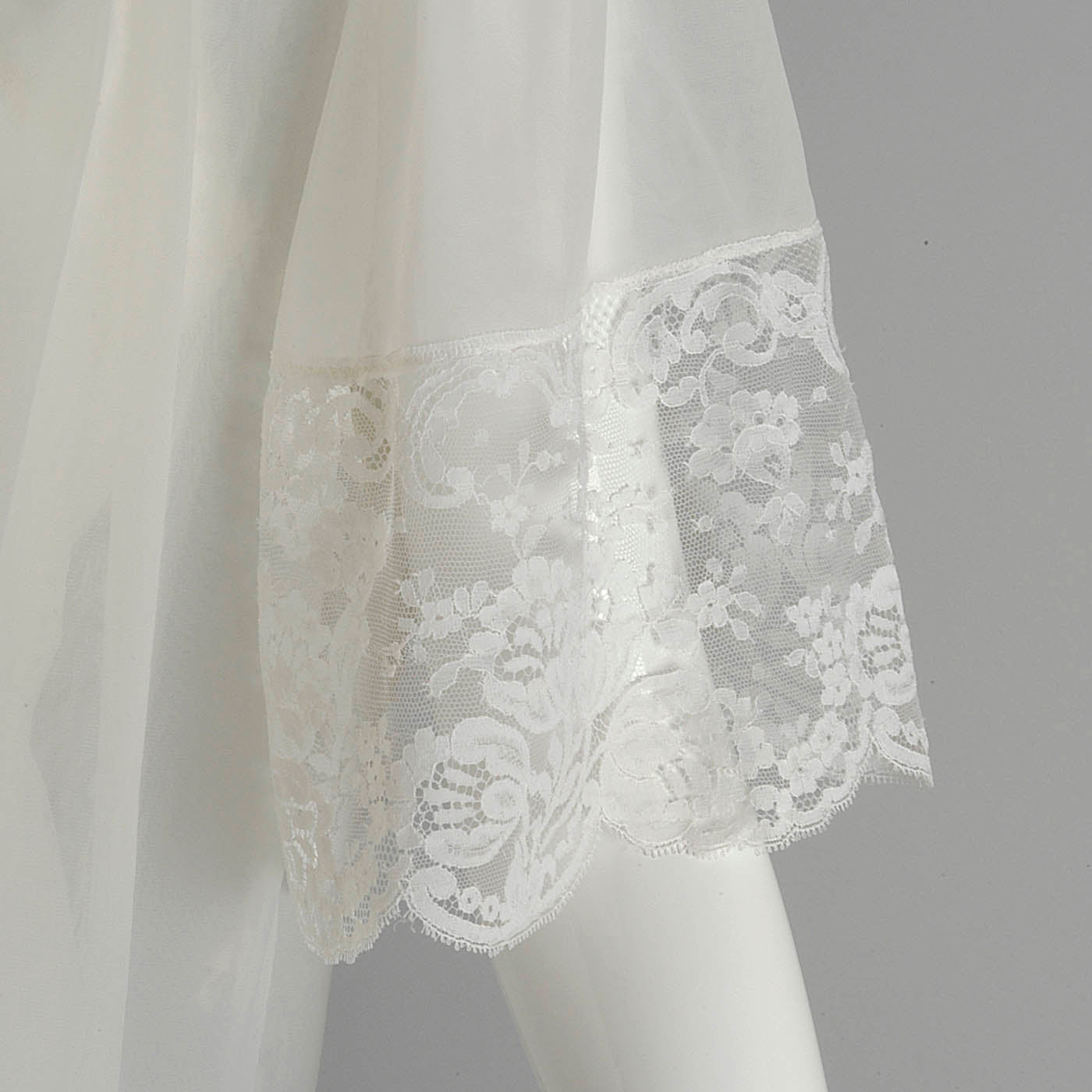1960s White Nightgown and Peignoir Set – Style & Salvage