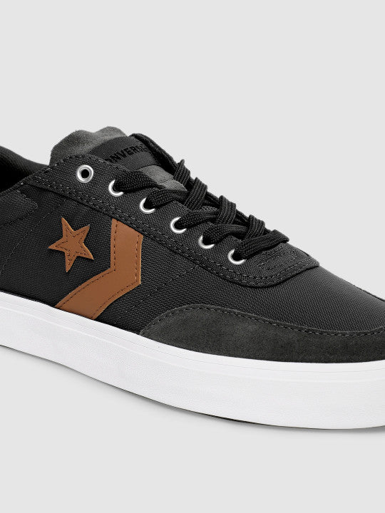 converse unisex black sneakers