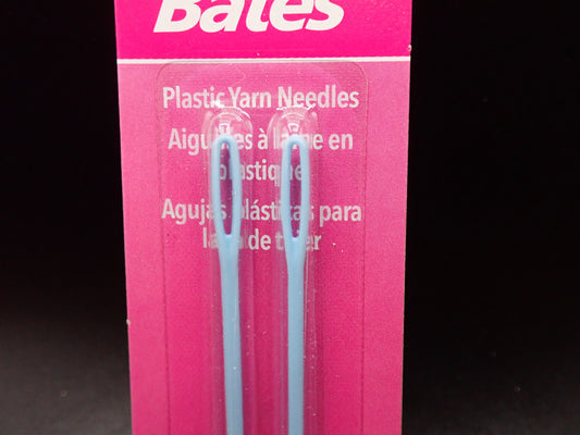 Susan Bates Luxite 2 3/4 Plastic Yarn Needles at WEBS