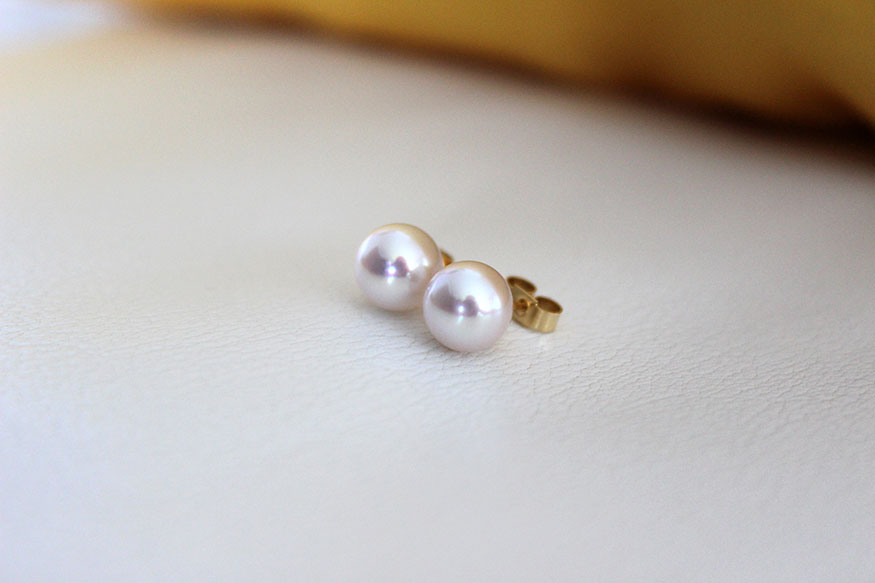 18ct Pearl Stud Earrings