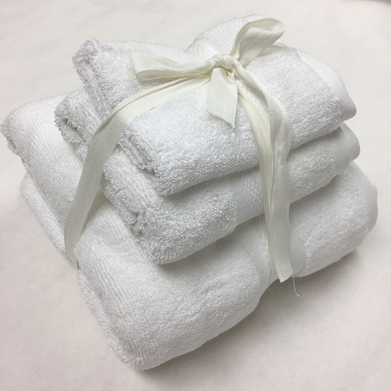 white bath towels on sale