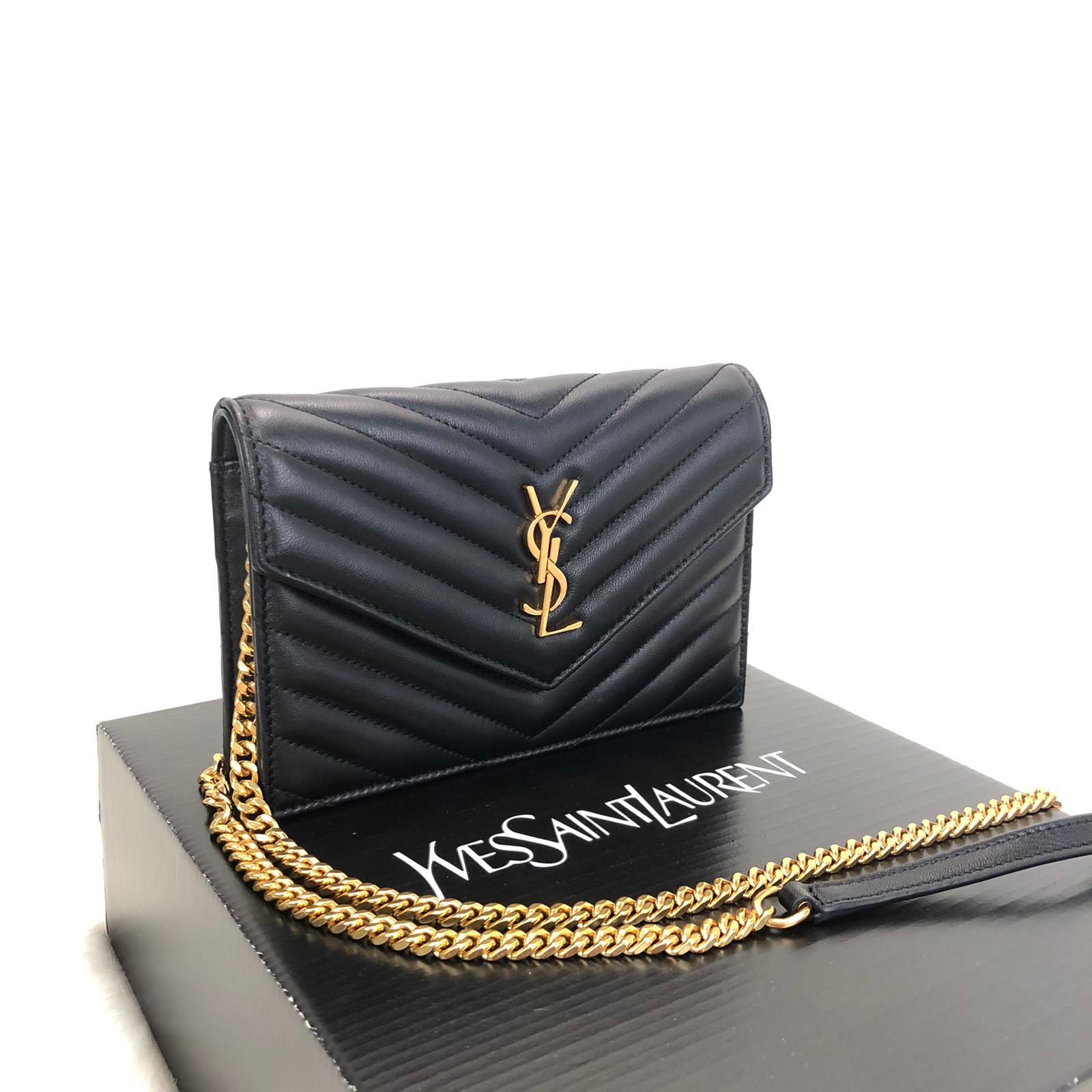 saint laurent quilted shoulder bag