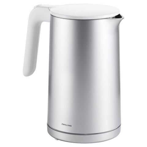 https://cdn.shopify.com/s/files/1/0178/5586/products/Zwilling-Enfinigy-ElectricKettle_jpg_large.jpg?v=1602245164