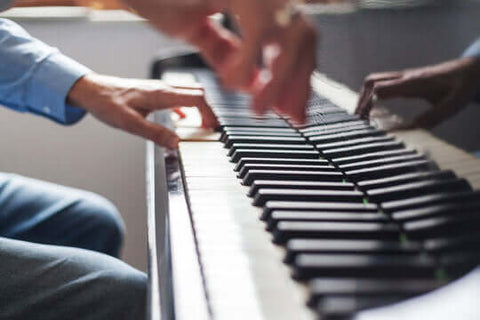 Master the Basics of Piano: Essential Piano Lessons for Beginners