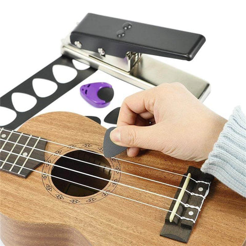 Pickmob™ Guitar pick puncher