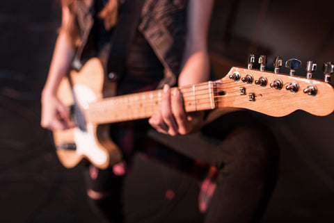 Learn how to choose the Best Guitar Teacher