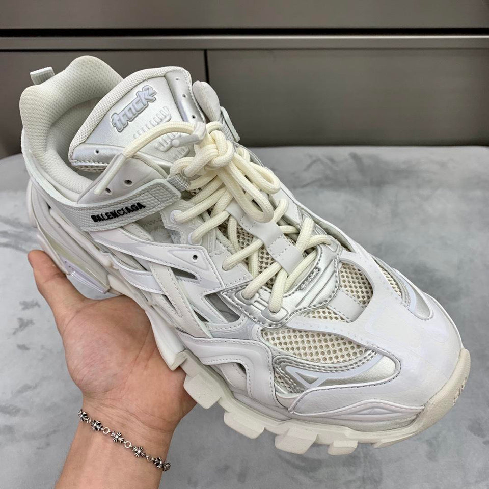 balenciaga track low